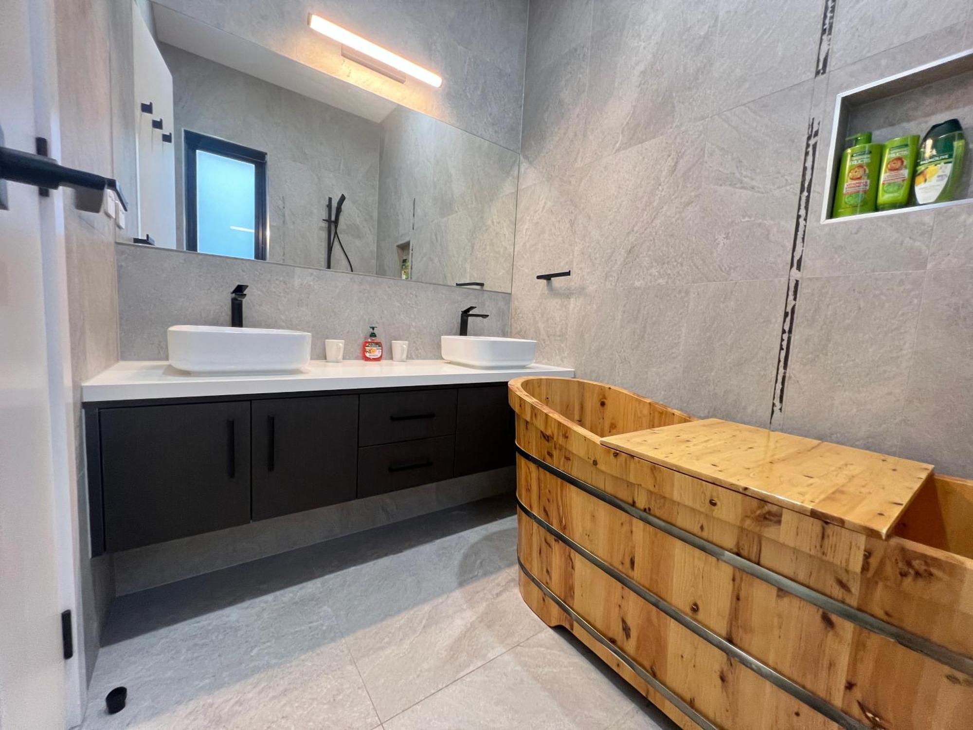 5 Ensuite Luxury Holiday House Balwyn North Melbourne Eksteriør billede